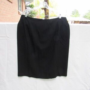 Nygard Connection Women's Elegant Black Wide Leg Pants